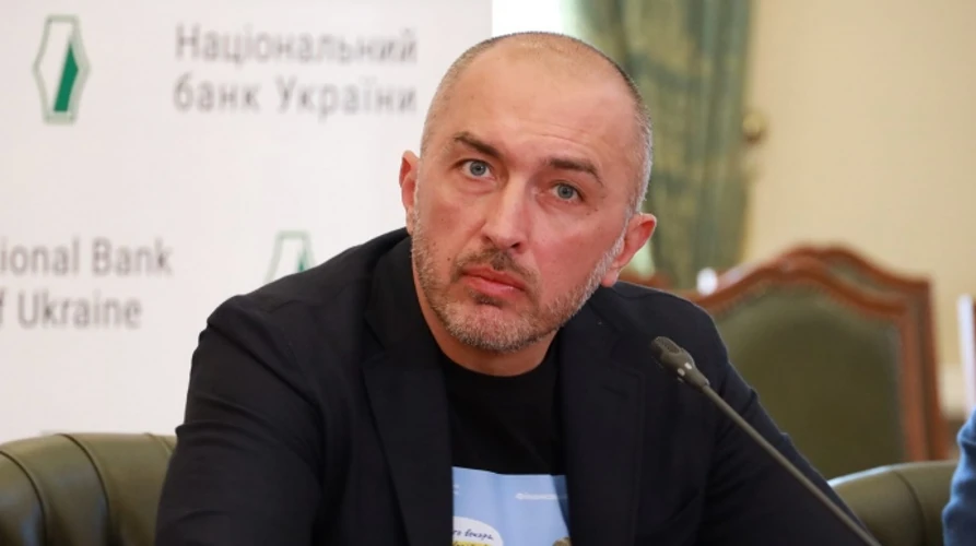 НБУ вимагає припинити повноваження Гладишенка в раді «Сенс Банку»: ролі і рішення