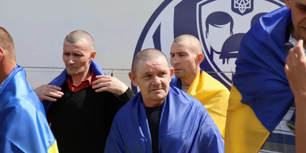 103 українських військових повернулися додому: що важливо знати про обмін