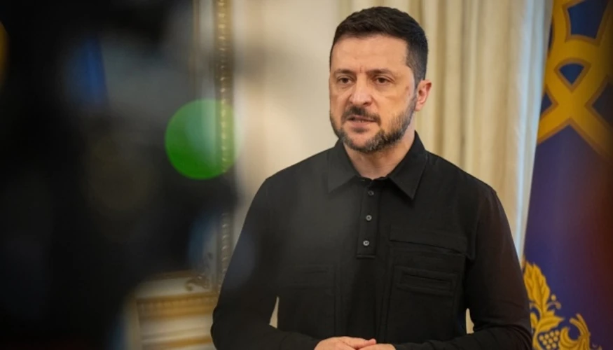 Зеленський підтвердив у FT зняття заборони на удари по російських НПЗ
